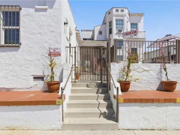 1250 N Mariposa Avenue