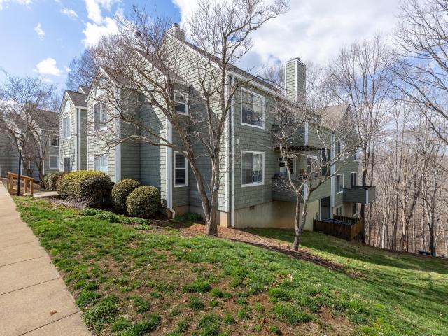 1250 Clifden Green, Charlottesville, VA 22901 | MLS #674504