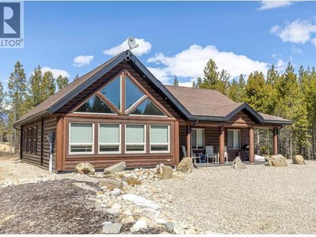 1250 Fowler Place, Valemount, BC, V0E 2Z0 house for sale | Listing ID R3110 | Royal LePage