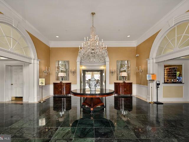 1250 S Washington Street # 416