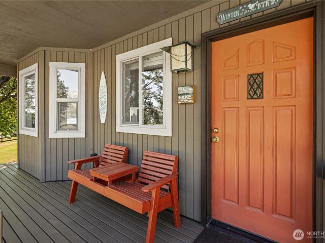 1250 Twin Lakes Road