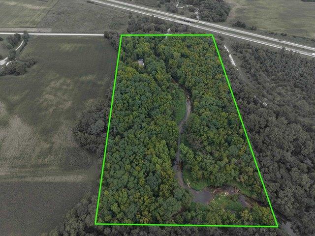 12512 Wellman Rd, La Porte City, IA 50651