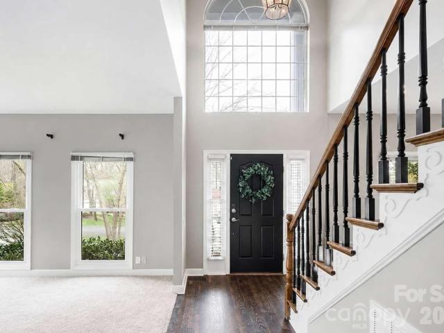 12512 Cliffcreek Drive