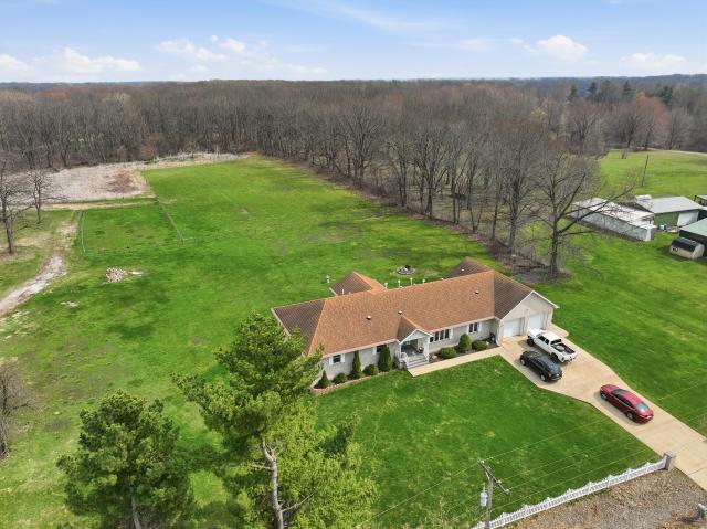 1251 N Mineral Springs Road