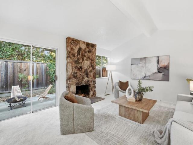 1251 E Fremont Terrace