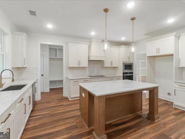 1251 Simmons Road