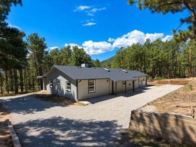 1251 Valley View Drive