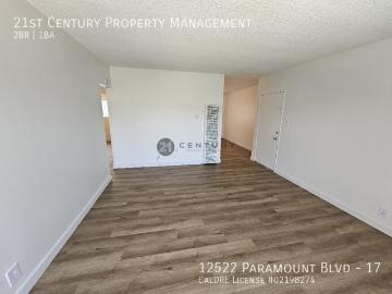 12522 Paramount Blvd, 2 beds, 1 full bath
