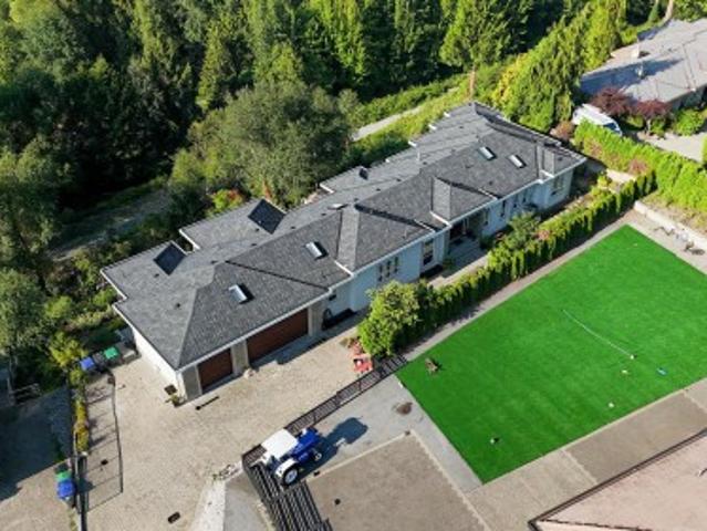 1252 A Avenue, Surrey, BC, V3X 3K3 house for sale | Listing ID R3145 | Royal LePage