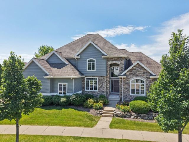 1252 Dartmouth Dr, Waunakee, WI