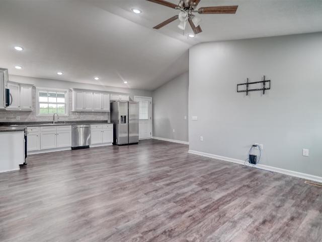 1252 Pea Ridge Road