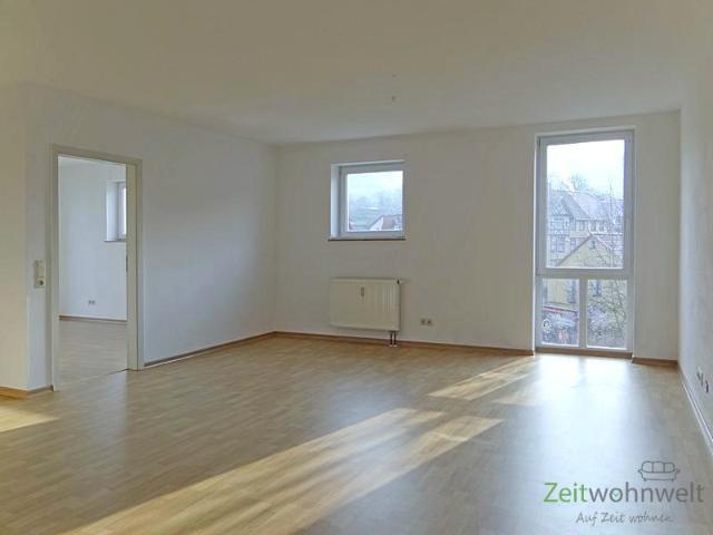 12536_57 MGN: moderne 2 Raum Wohnung mit Balkon und Laminatböden in der Heimstraße