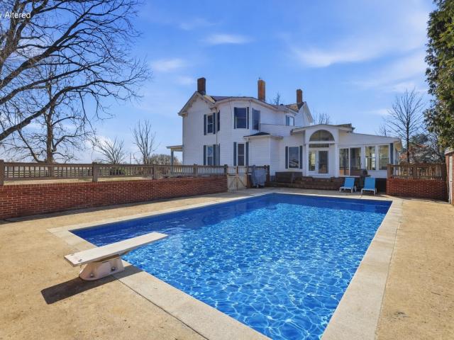 1253 Millersburg Road