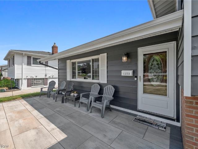 1253 Golden Gate Boulevard