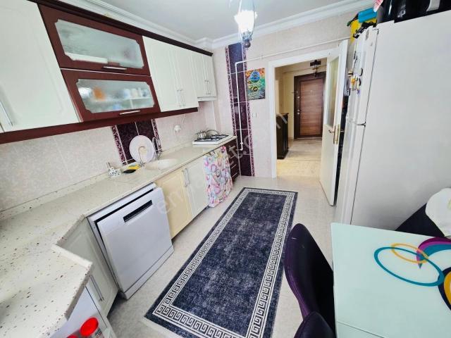 1253 Itri Caddede 3+1 Kök Tapu Asansörlü 1.katta Satılık Yapılı Daire