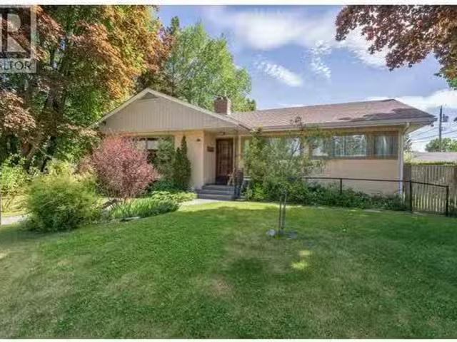 125 15Th Avenue, Prince George, BC, V2L 3W3 house for sale.