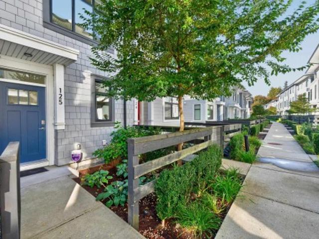125 15 Sitka Drive, Surrey, BC, V3S 0A9 townhouse for sale | Listing ID R3176 | Royal LePage