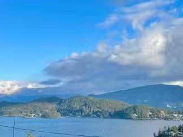 125 468 Eaglecrest Drive, Gibsons, BC, V0N 1V9 Single Family.