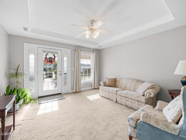 125 Cornell Vlg Pkwy
