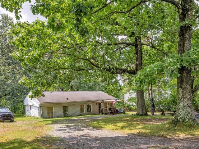 125 Aiken Ln