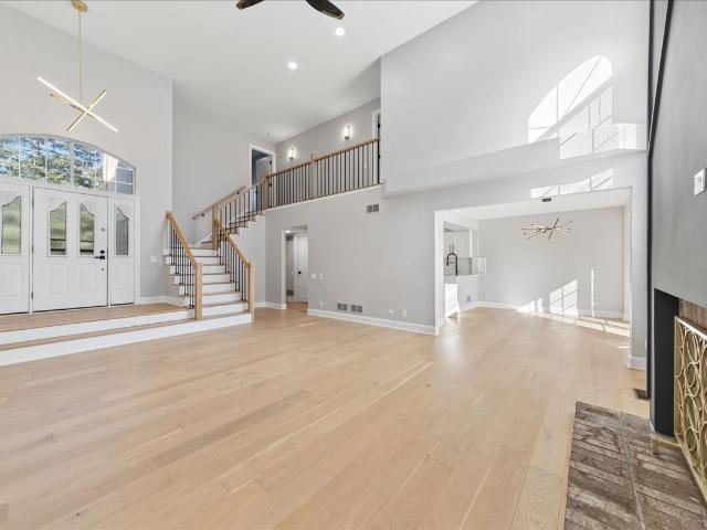 125 Alsace Court