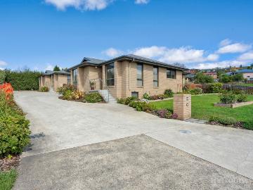 Apartment to rent in Austins Ferry