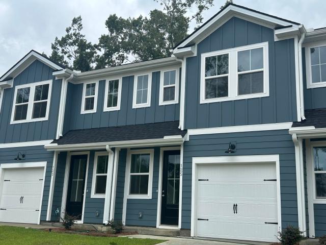 125 Berry Shoals Drive