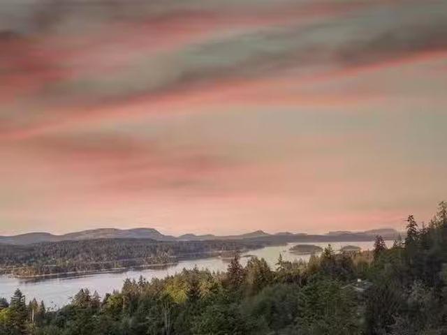 125 Bishops Walk Rd, Salt Spring, BC, V8K 2J7 vacant land fo.