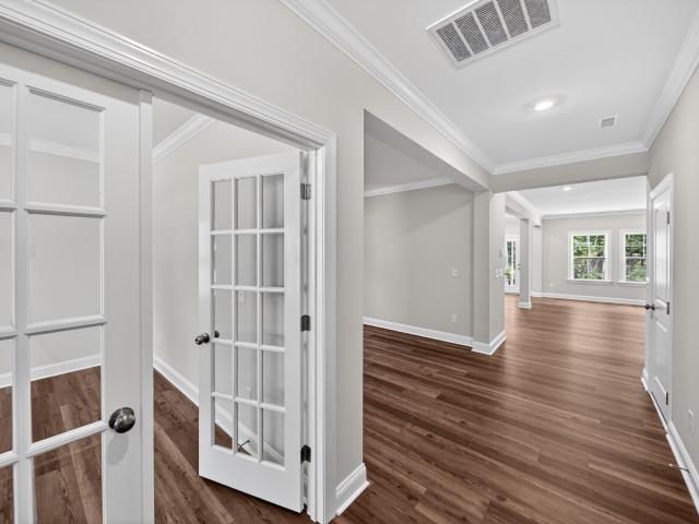 125 Dorian Bay Court