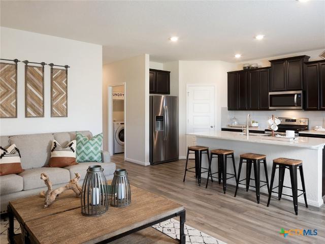 125 Dakota Ridge