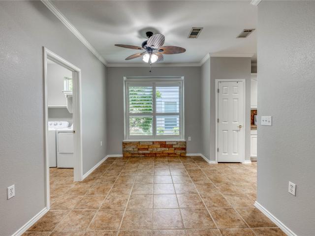 125 Dickens Cir