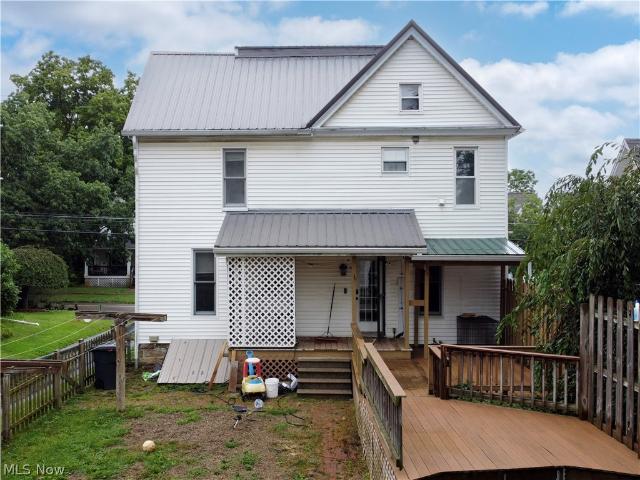 125 E Walnut Street
