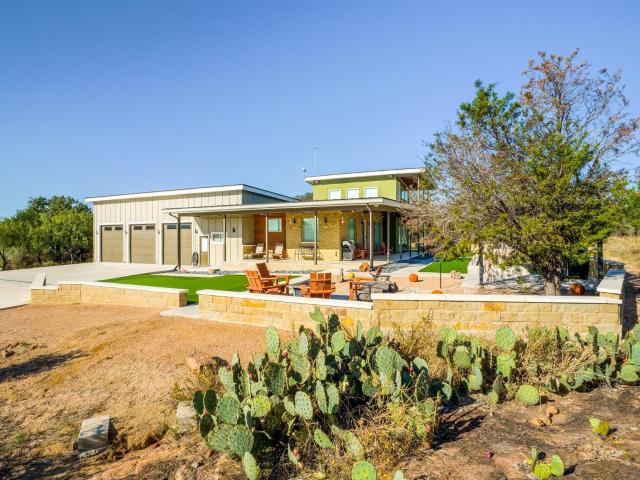 125 E Granite Oaks Dr, Burnet, TX