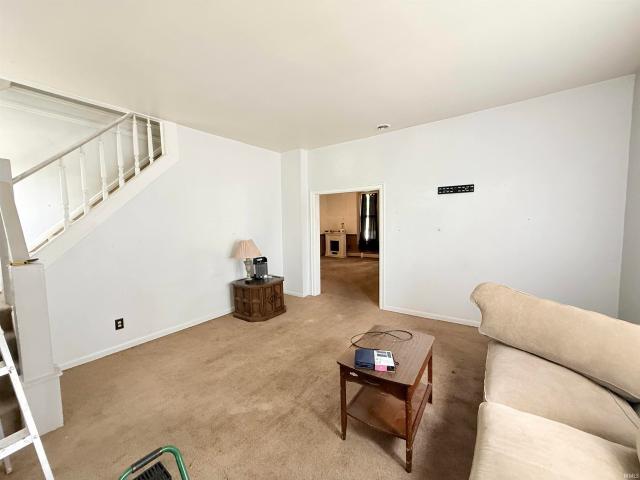 125 E Johnson Street