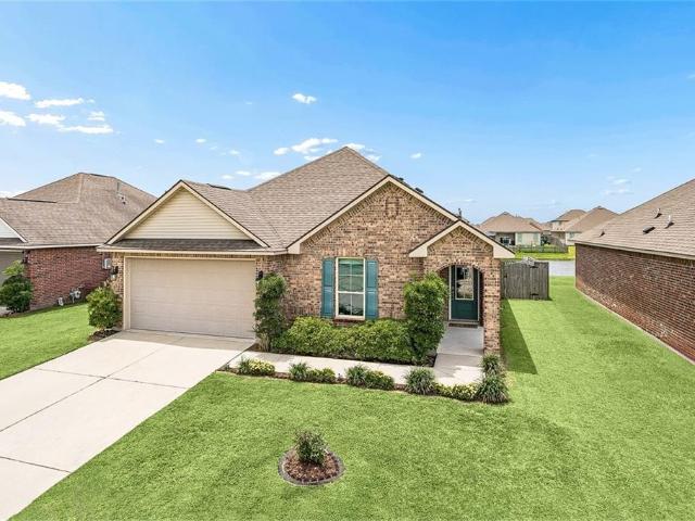 125 E Lake Court