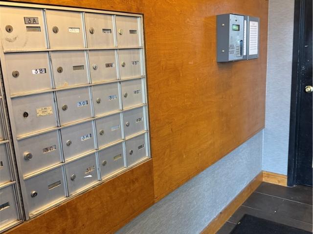 125 Edward Street # 1C