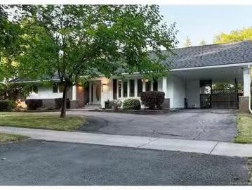 125 Eglinton St, Fredericton, NB, E3B 2V9 house for sale Li.