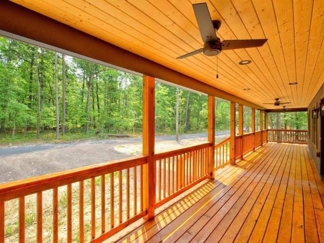 125 Forest Chapel Ln