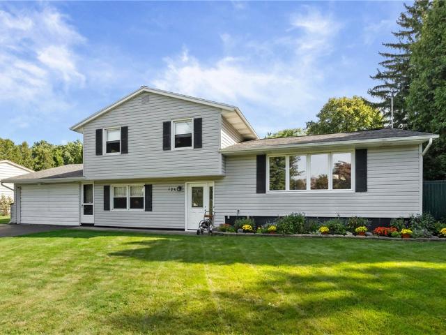 125 Kennedy Circle