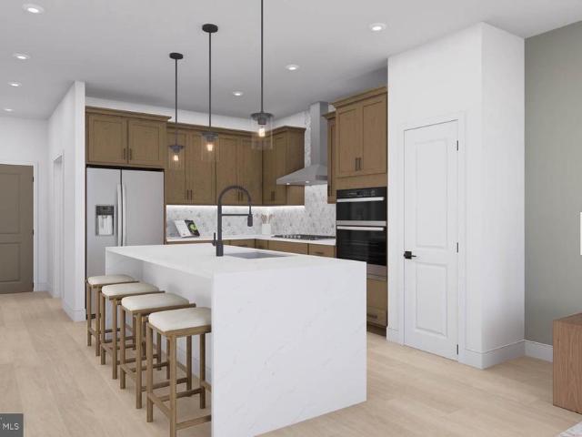 125 Kinsale Place # 113