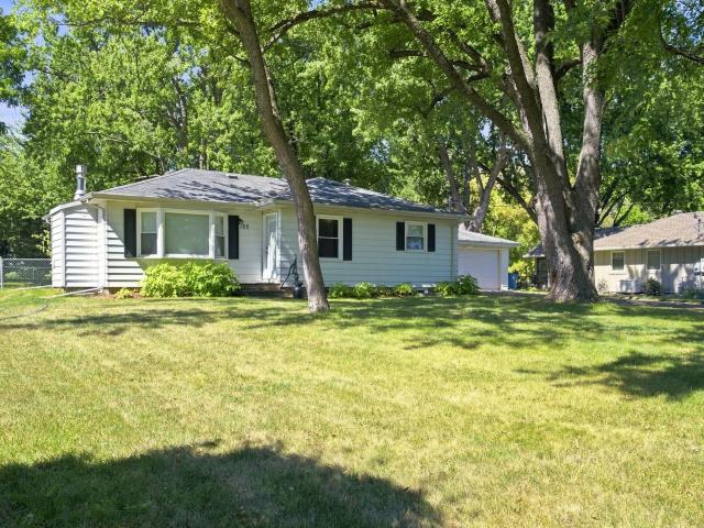 125 Hackberry Hill