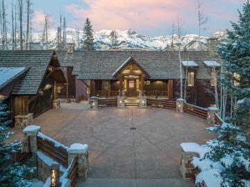 125 Hang Glider Dr, Mountain Village, CO 81435 | MLS #42121