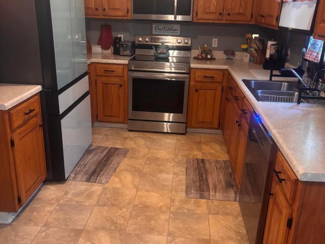 125 Hardwood Drive