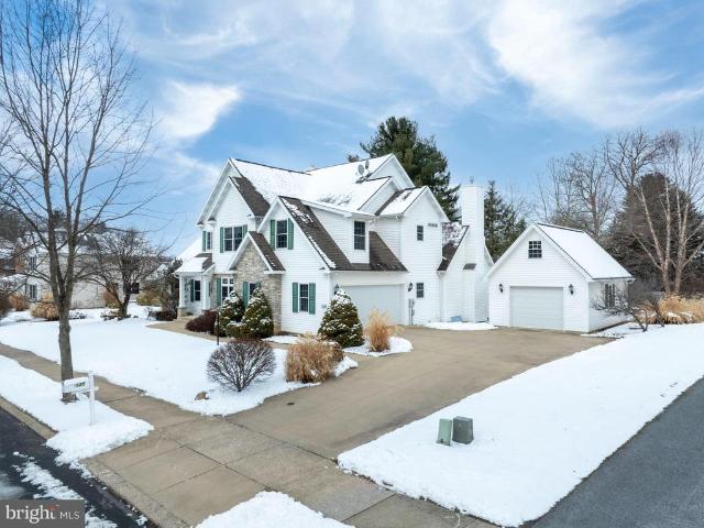 125 Oak Pointe Circle