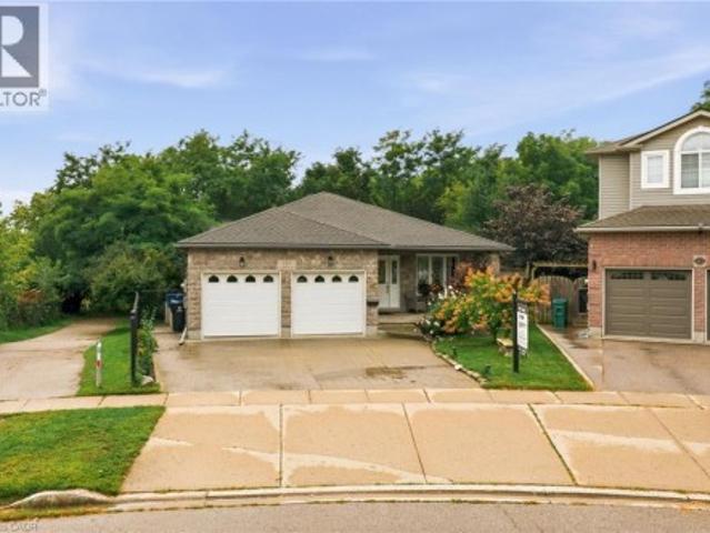 125 Langlaw Drive, Cambridge, ON, N1P 1H9 house for sale | Listing ID 40861 | Royal LePage