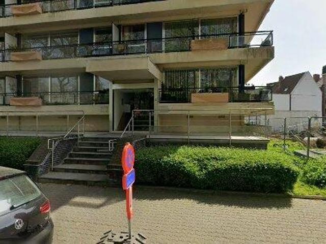 125 m2 apartment for rent in Doornik