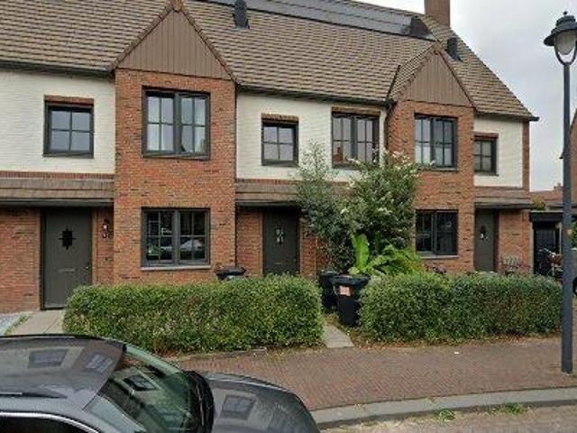 125 m2 apartment for rent in Haarlemmermeer