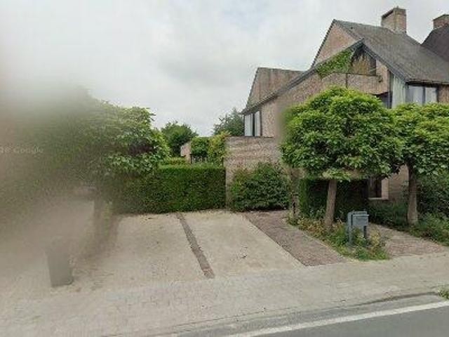 125 m2 apartment for rent in Temse