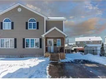 House for sale in Albert - Garden, Deck