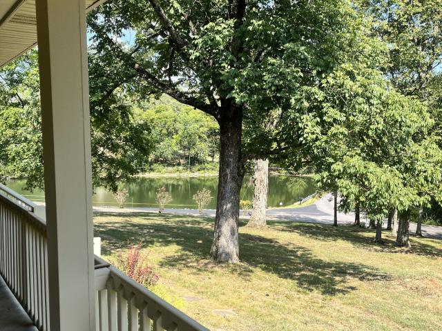 125 Mallard Dr